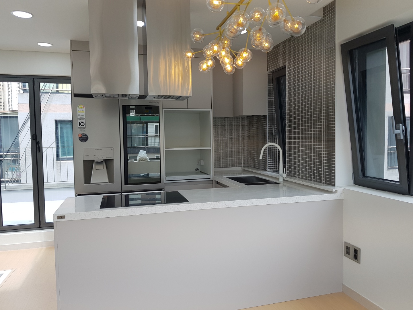 5283_copy_5288_2950055133_ZQMDnGPj_2a4fcfeaebbfe7099f6801463963dc0c274aac41.jpg 이미지크게보기