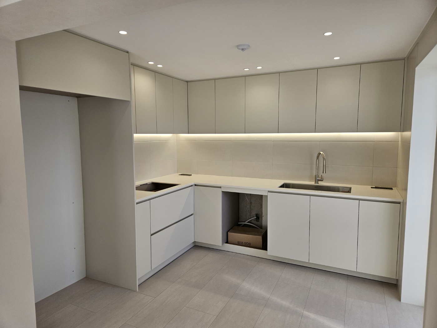 /user/0/01083728003/editor/2501/cec56f14088120edb9766372d9fc51bd_1736192869_0763.jpg 이미지크게보기